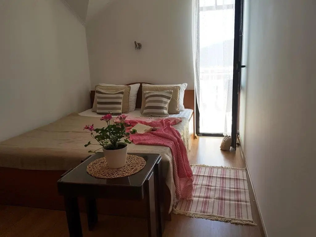 Мельине: Novip Apartments