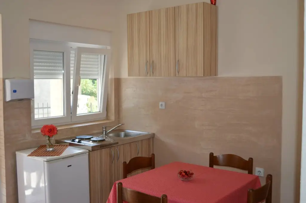 Тиват: Apartments Adžić