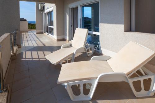 Добро Вода: Royal Villas