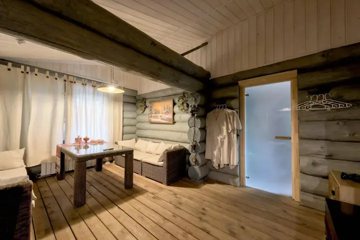 Санкт-Петербург: Russian Village