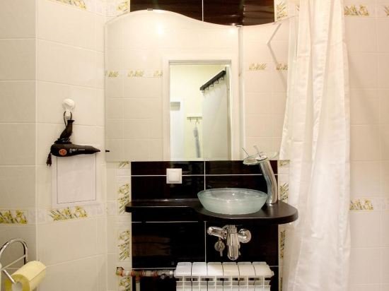 Санкт-Петербург: VPiterVdrug Studios and Apartment