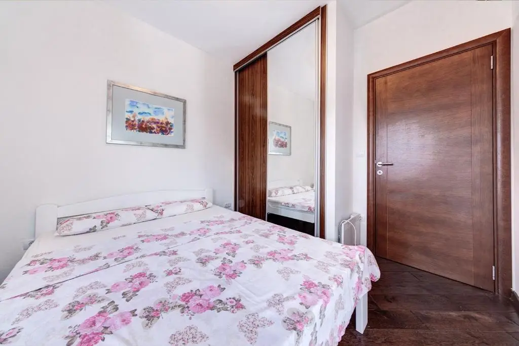 Стрп: Villa Morinj