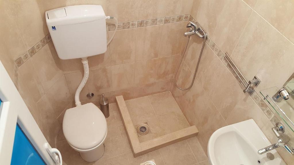 Чань: Guest House Levant