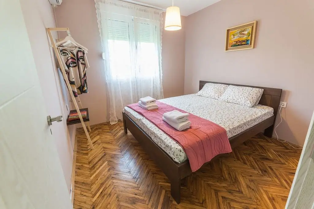 Подгорица: Hostel Q