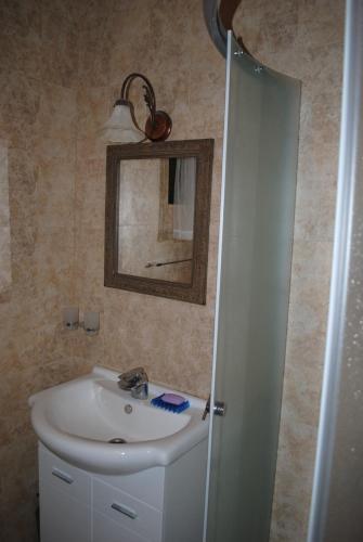 Бечичи: Holiday Home Iris