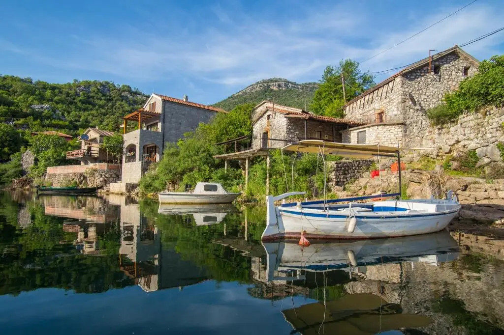 Даниловград: Paradise Lake House