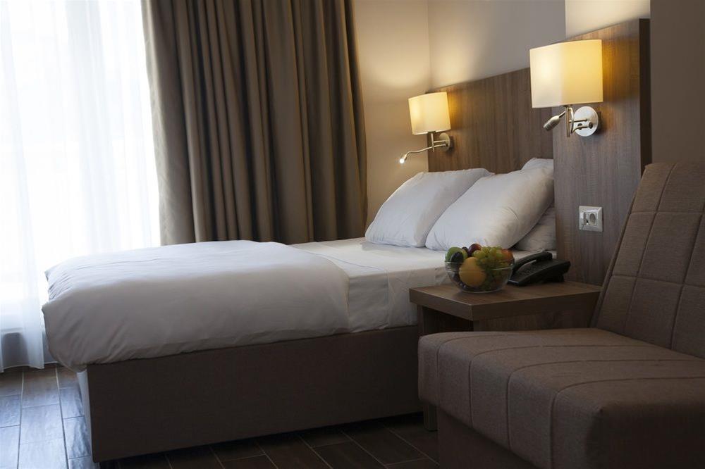 Сутоморе: Niksic Hotel