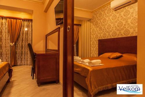 Сутоморе: Hotel Velkom