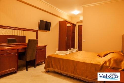 Сутоморе: Hotel Velkom