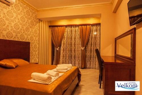 Сутоморе: Hotel Velkom