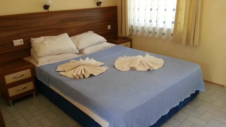 Турунч: Gokce Hotel