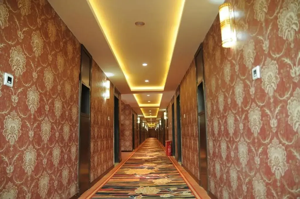 Jinyuan Hotel — фото 1