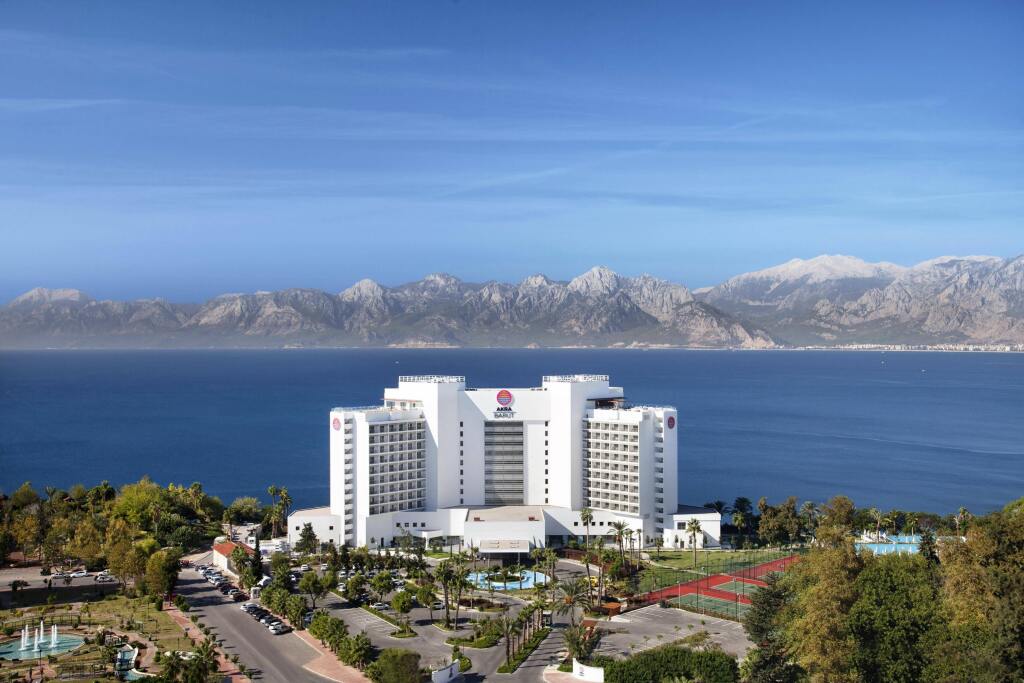 Akra Hotel — фото 1