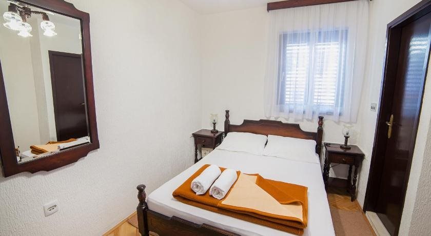 Петровац: Guest House 4M