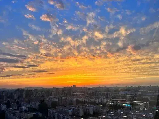 Сучжоу: Phoenix International Service Apartment