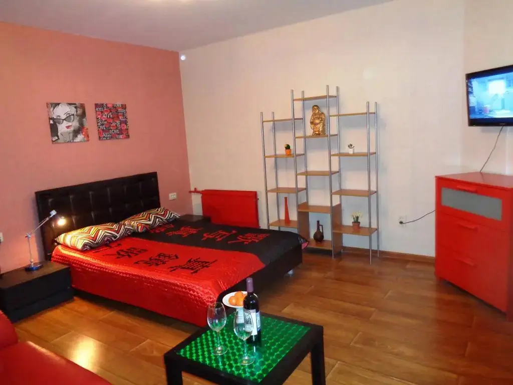 Санкт-Петербург: Apartment at Industrialny 29