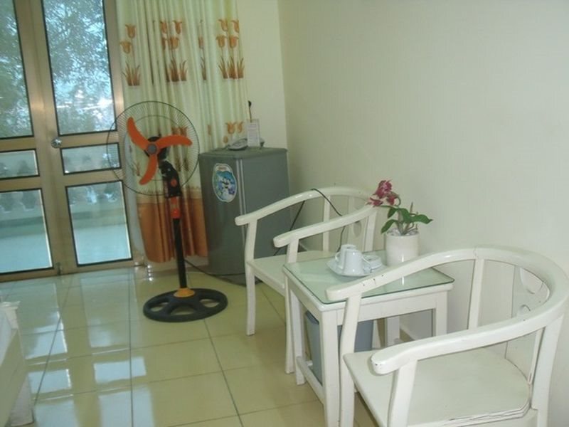 Нгок-Тхань: Sen Vang Hotel