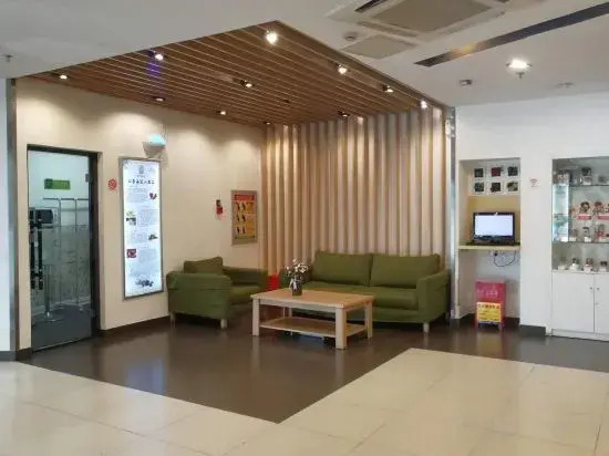 Шэньян: Motel Hotel (Shenyang Wuai Market Xiaonan gas station store)