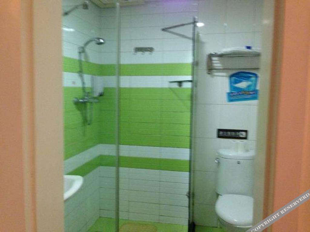 Чжухай: 7 Days Inn Zhuhai Xiangzhou Phoenix Road Branch