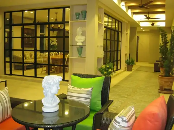 Чаам: Boulevard Tuscany By Huahin Resort Condo