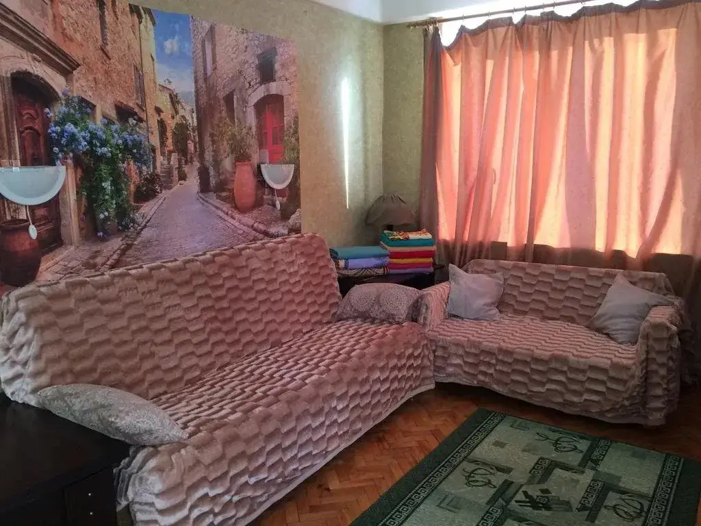 Санкт-Петербург: Apt On Narodnogo Opolcheniya 165