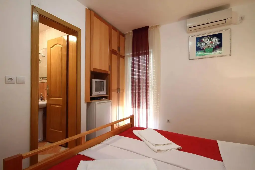 Близикуче: Apartments Djurasevic