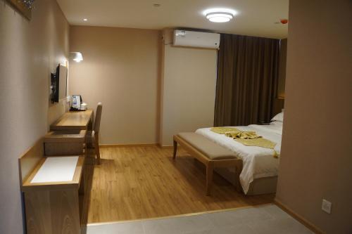 Куньмин: YunNan Jin Feng Hotel