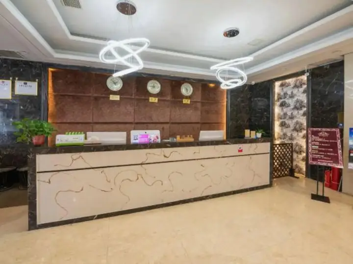 Баодин: Binzhi International Hotel