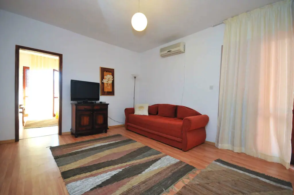 Будва: Apartments Orange