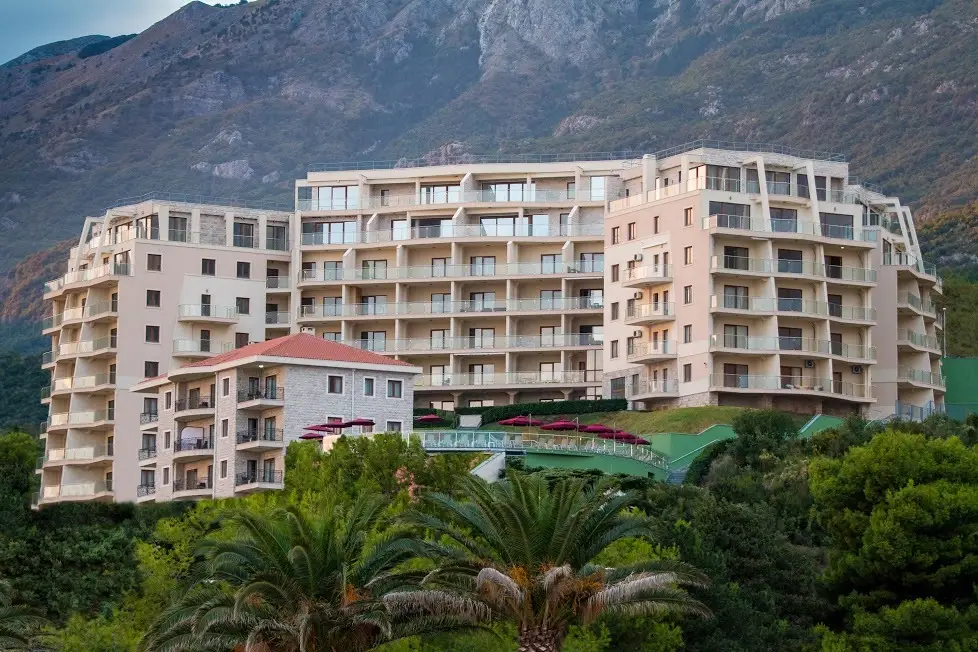 Будва: ApartHotel Belvedere Residence