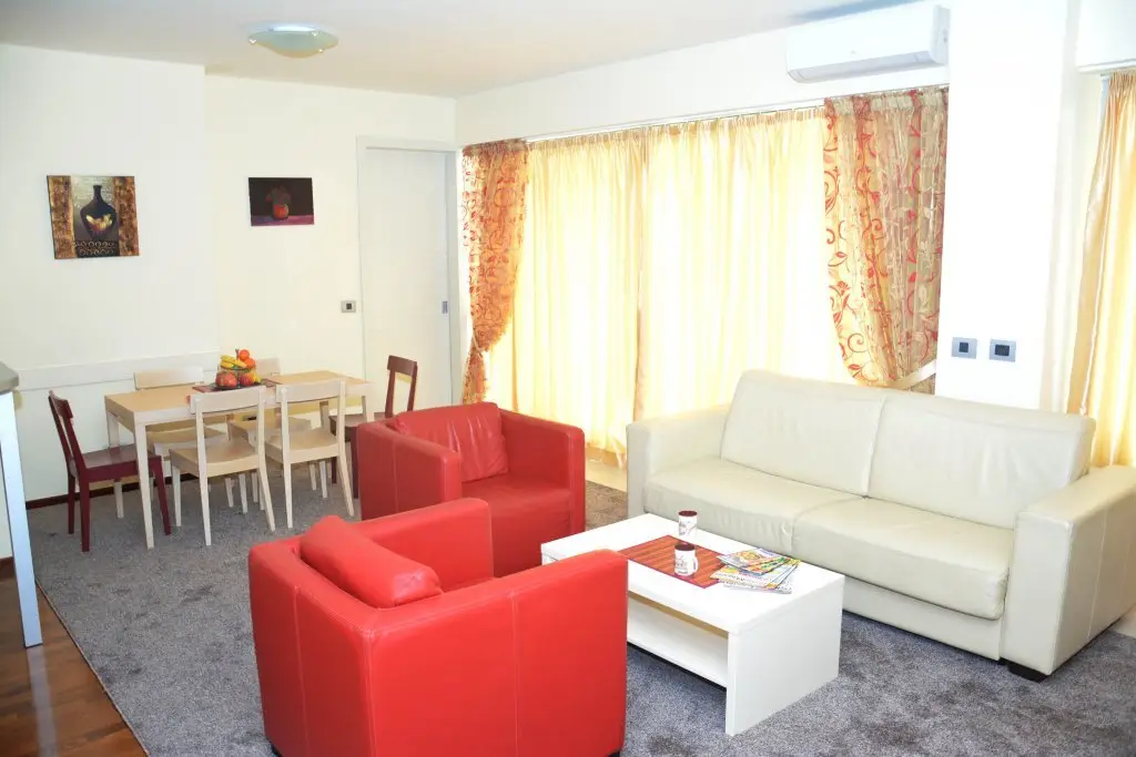 Будва: Sea View Luxury Apartment