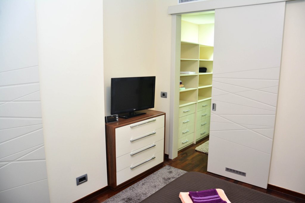 Будва: Sea View Luxury Apartment