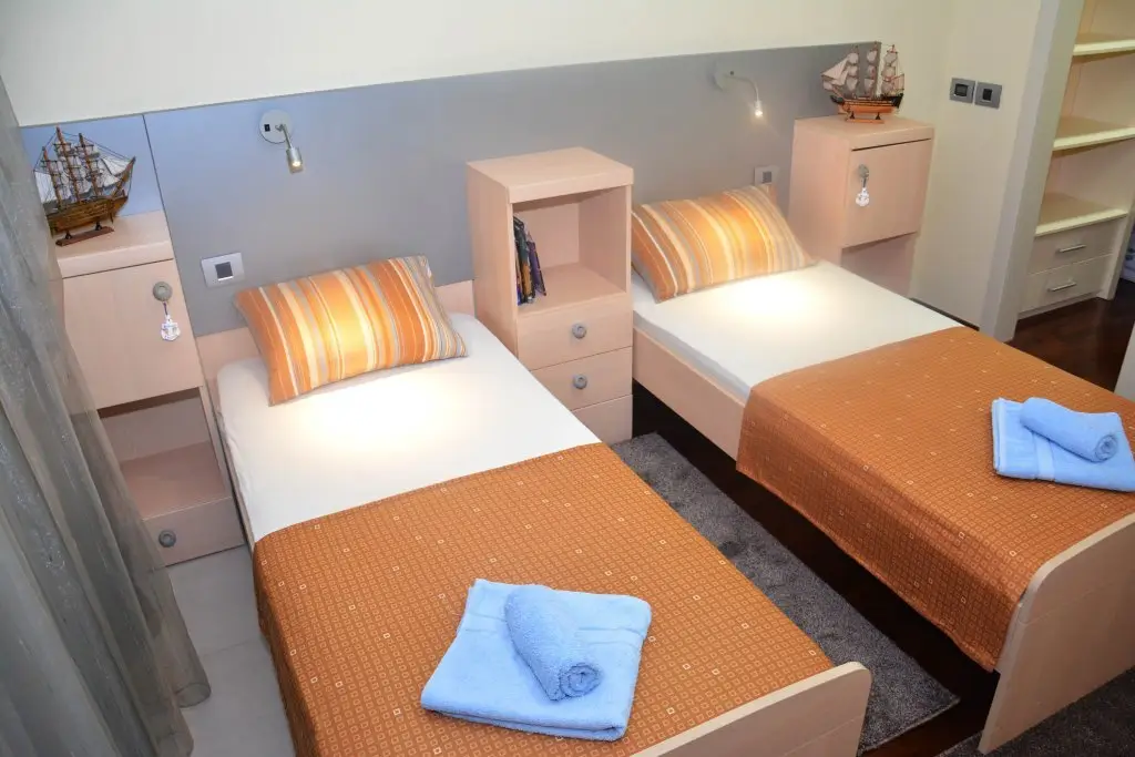 Будва: Sea View Luxury Apartment