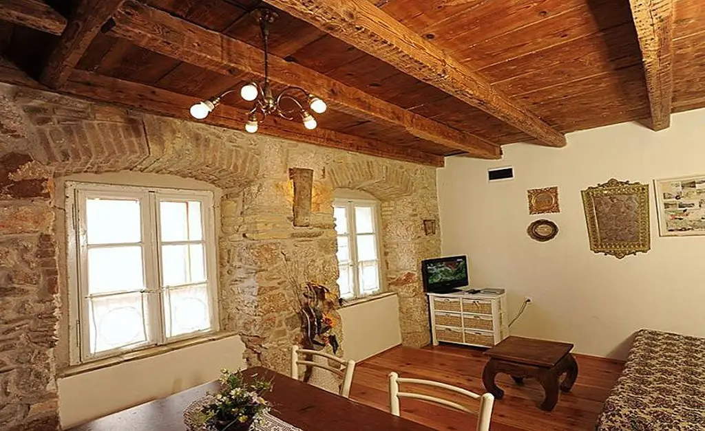 Вирпазар: Eco Resort Cermeniza