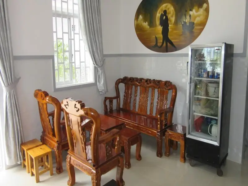 Суен Мок: Huong Tuyet Motel