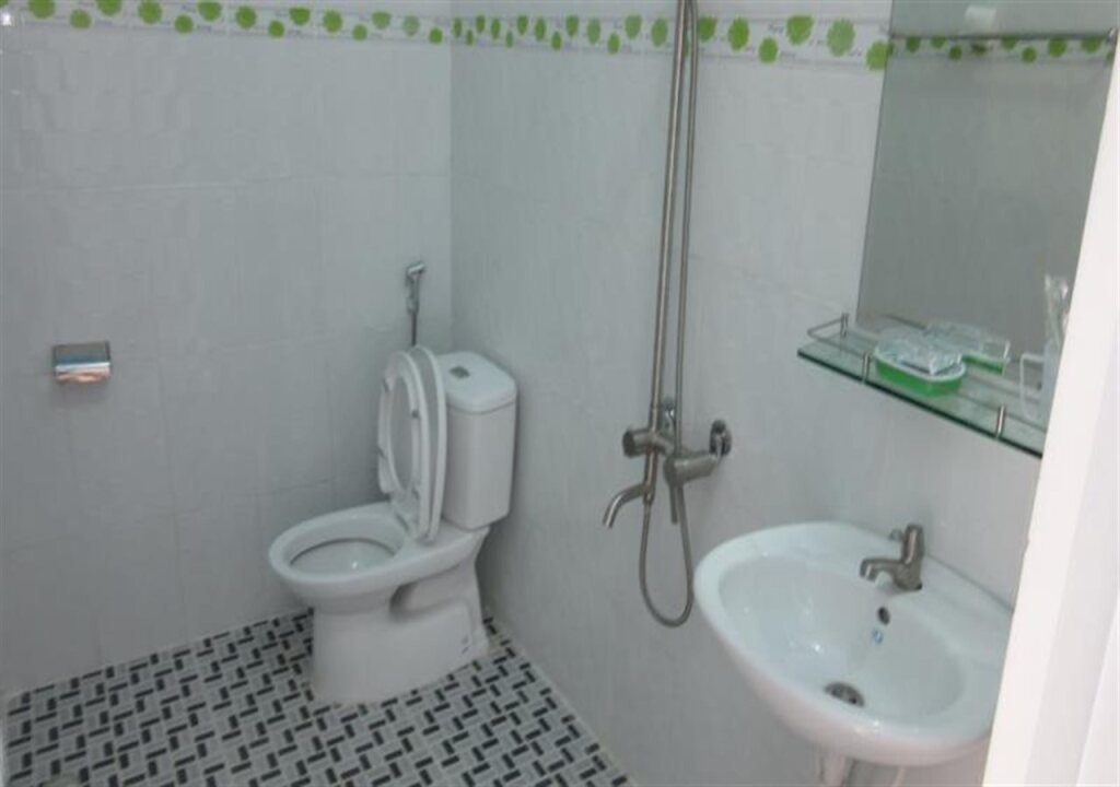 Суен Мок: Huong Tuyet Motel