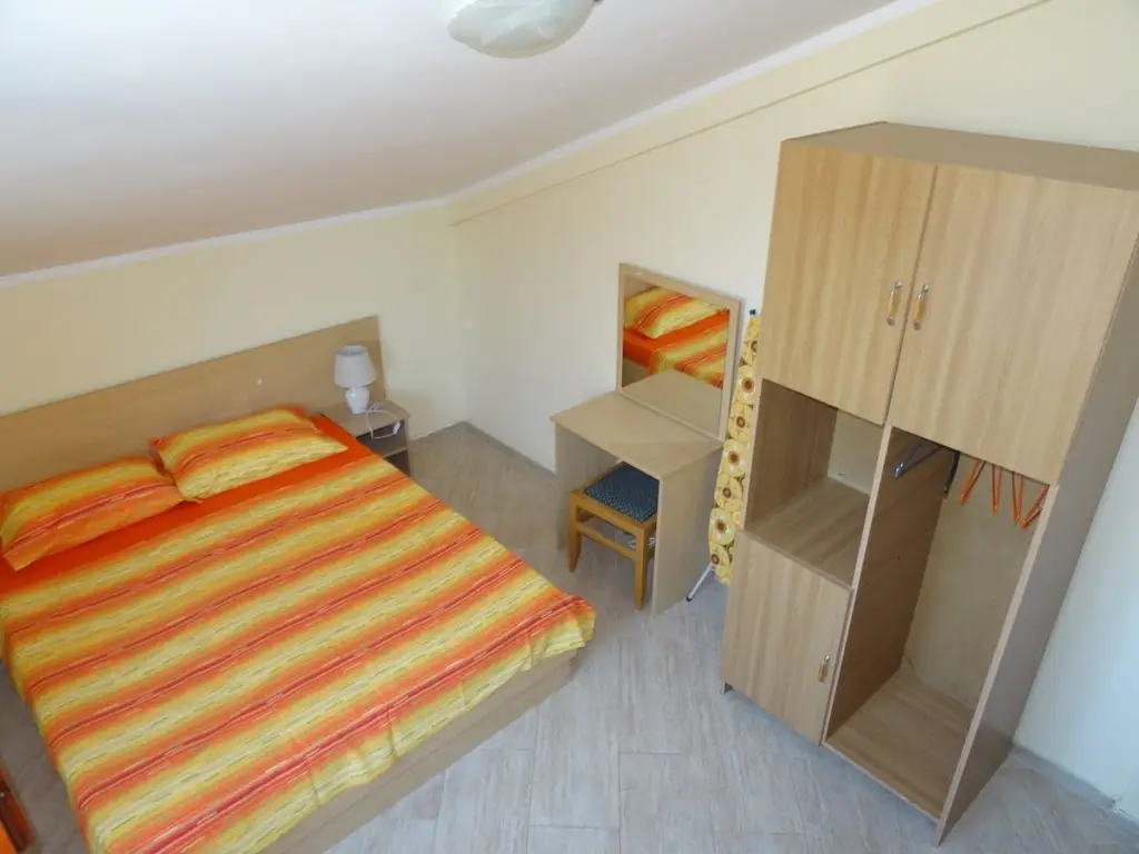 Тиват: Two bedroom Sea view Apartments