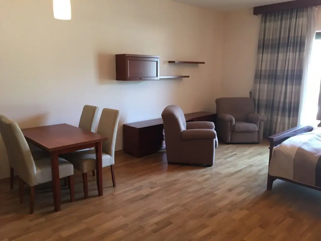 Будва: Belvedere S Bassejnom I Vidom Na More Apartaments