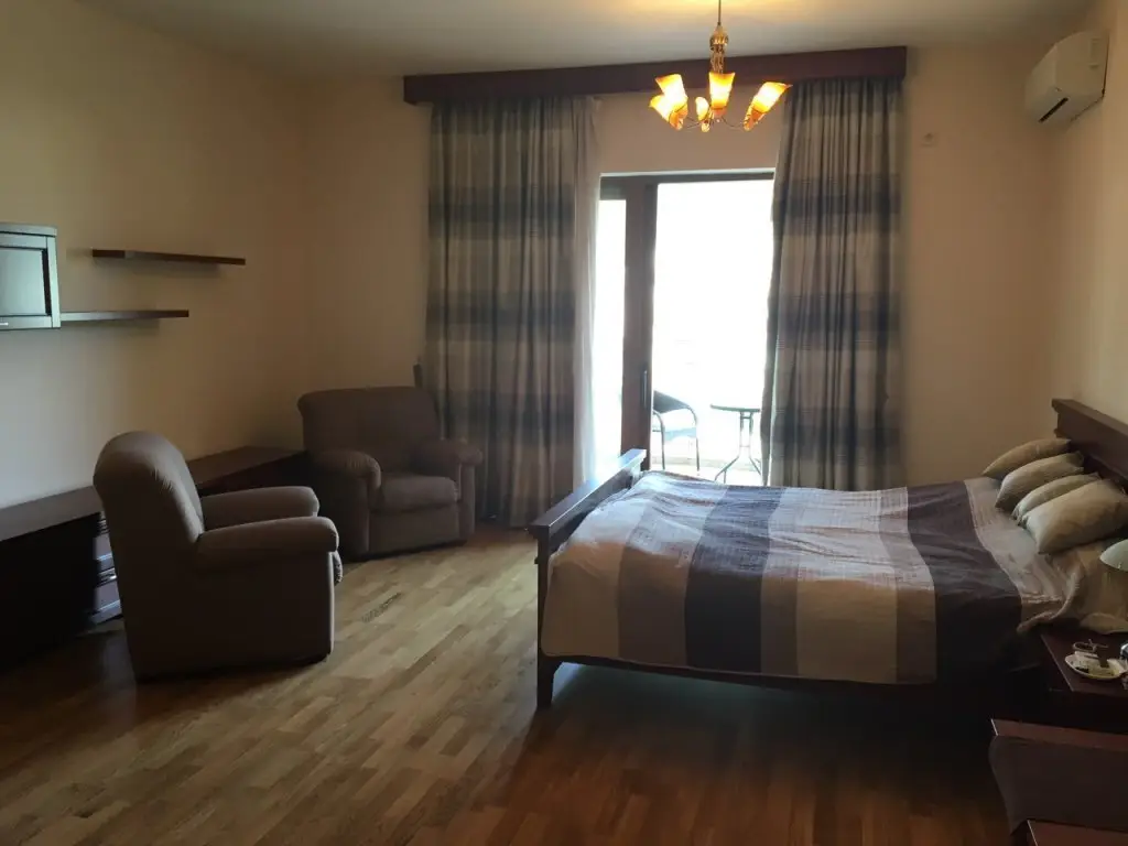 Будва: Belvedere S Bassejnom I Vidom Na More Apartaments