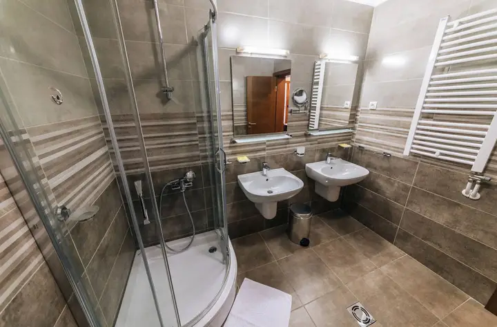 Даниловград: Hotel Sokoline