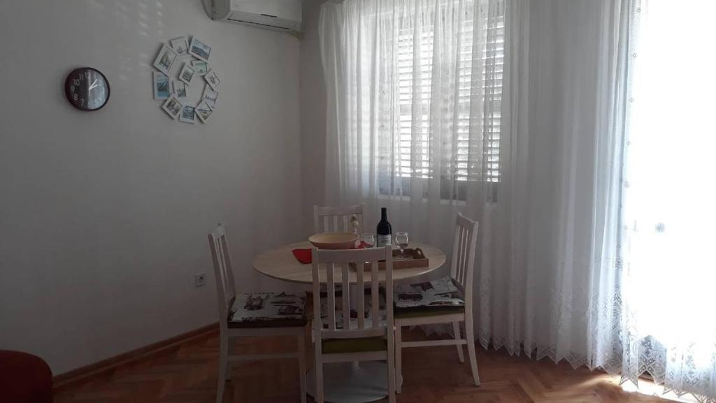 Тиват: Apartment Knez Kotorska