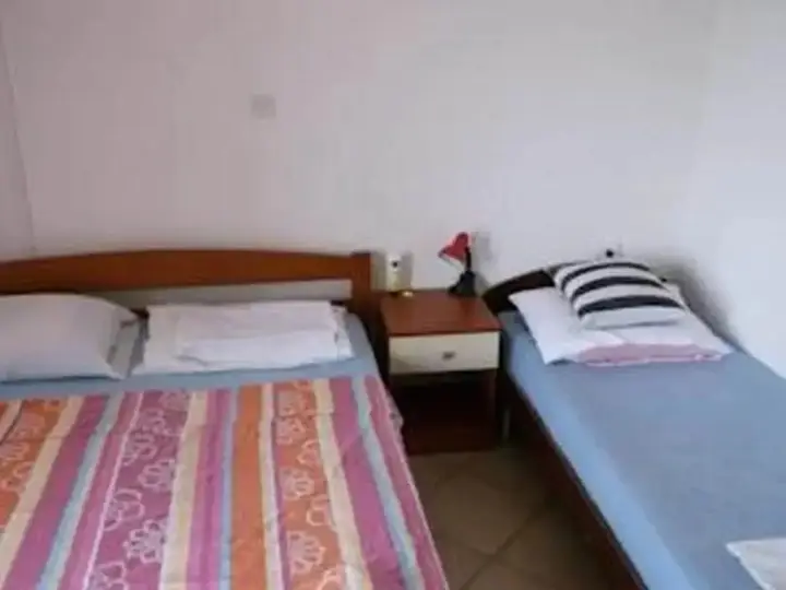 Радовичи: Raviola Apartments