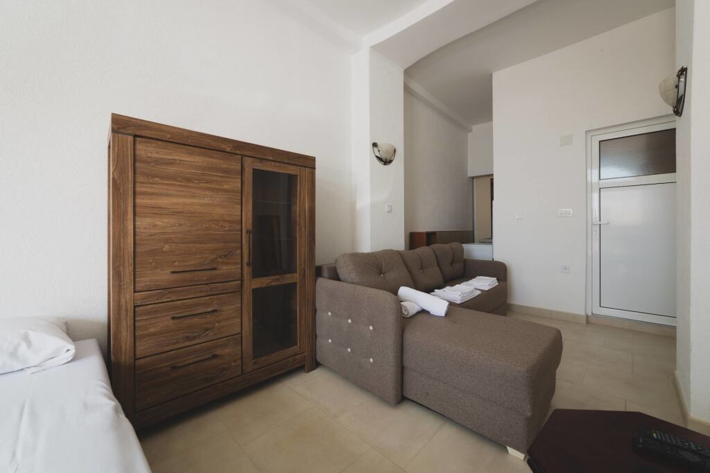 Будва: Apartments Villa Ana