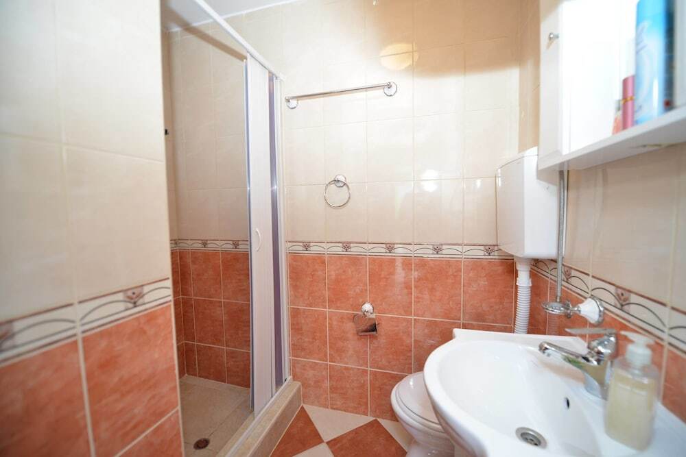 Доброта: Apartments M&T