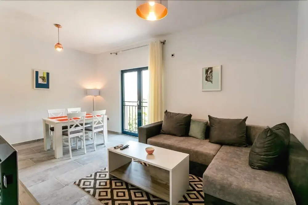 Стрп: Hedera Residences - Morinj