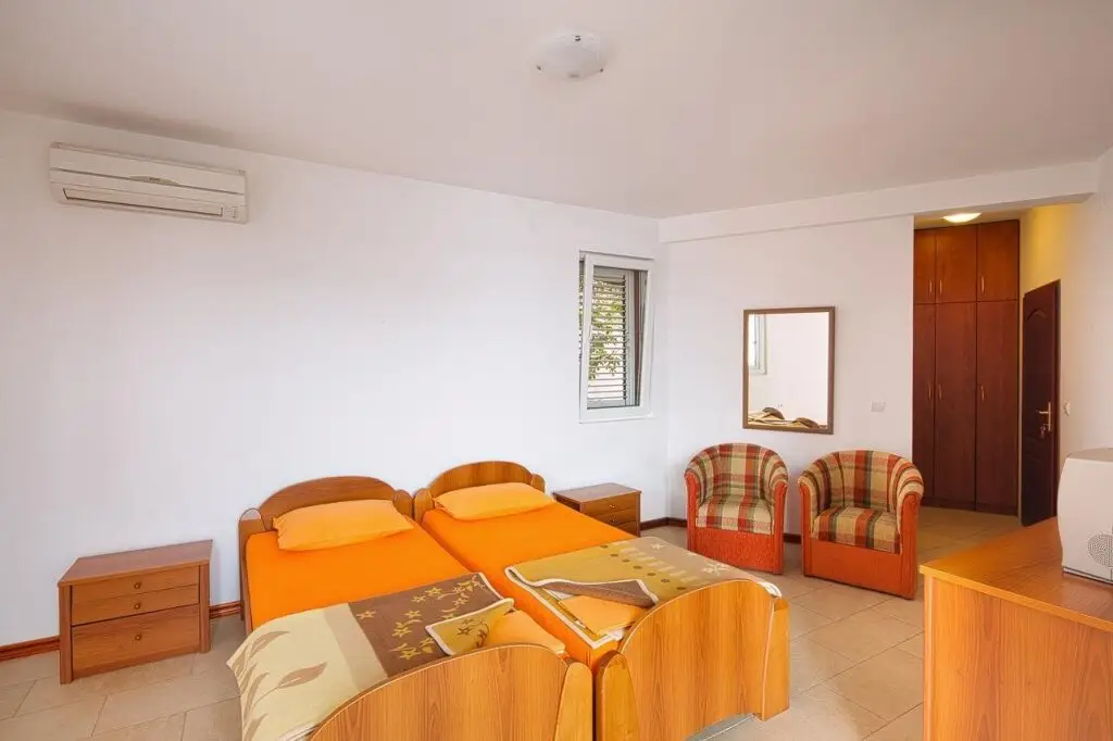 Будва: Guest House Horizont