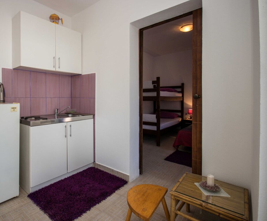 Бар: Becka apartments