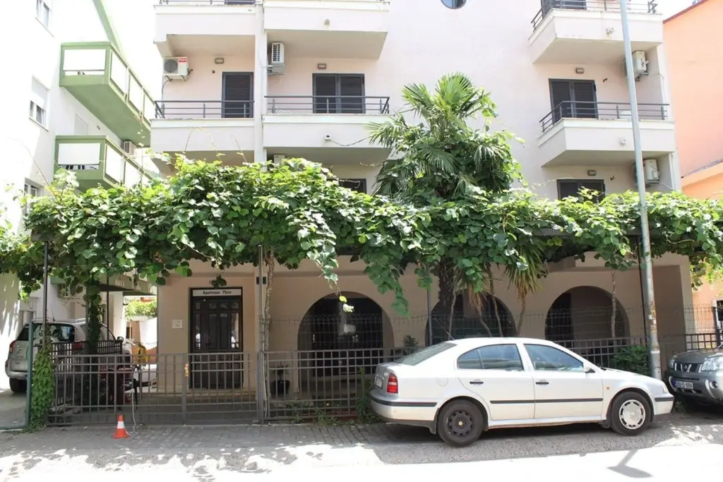 Будва: Vila Mare