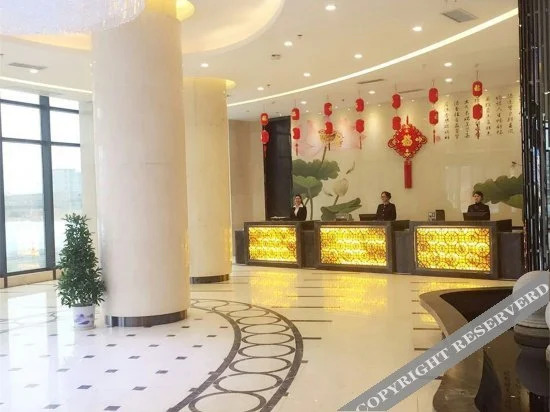 Ичунь: Vienna Platinum Hotel