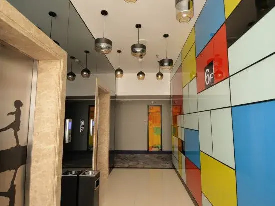 Шицзячжуан: Home Inn Langyun Baiyun Hotel (Shijiazhuang Yucheng Media College)